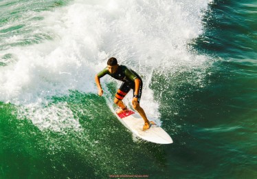 24VS体育直播-广州恒大夺得中超联赛冠军的辉煌历程及关键因素