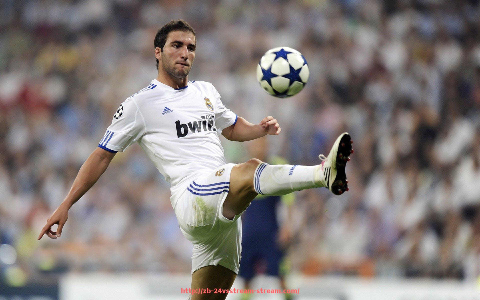 24VS体育直播-热刺新赛季主场球衣设计亮点解读